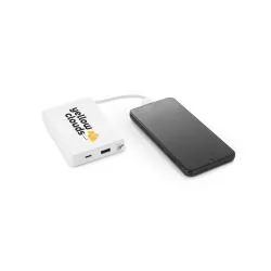 Bateria Portátil em ABS Reciclado 10000 mAh com Cabo Personalizada Bateria Portátil em ABS Reciclado 10000 mAh com Cabo Personalizada